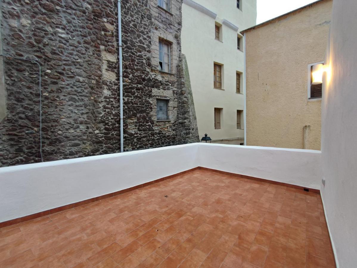 Residenza Nel Borgo L'Appusentu Acomodação com café da manhã Castelsardo Exterior foto